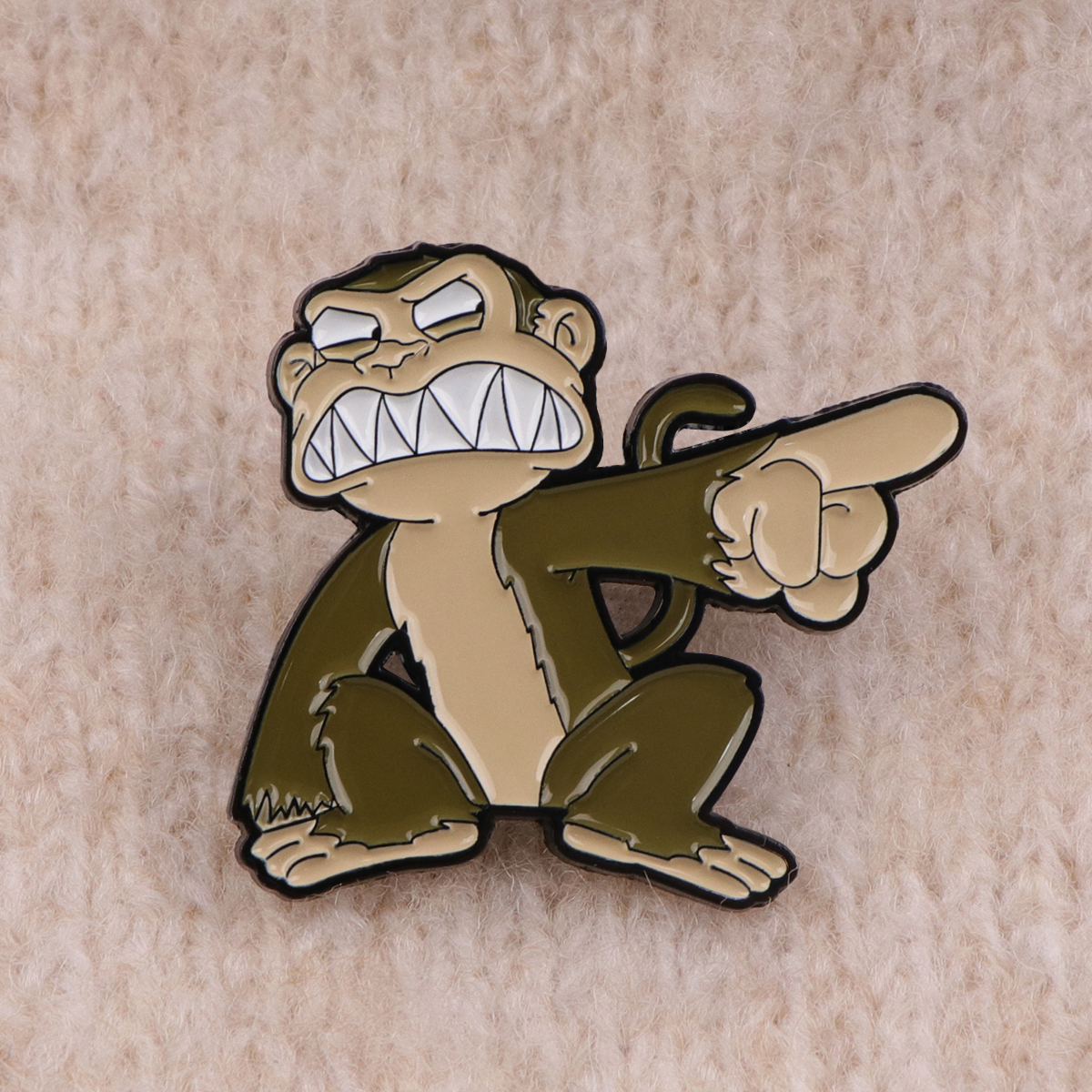 Evil Gorilla Enamel Pins Carto - Women Accessories Picture recension och pris