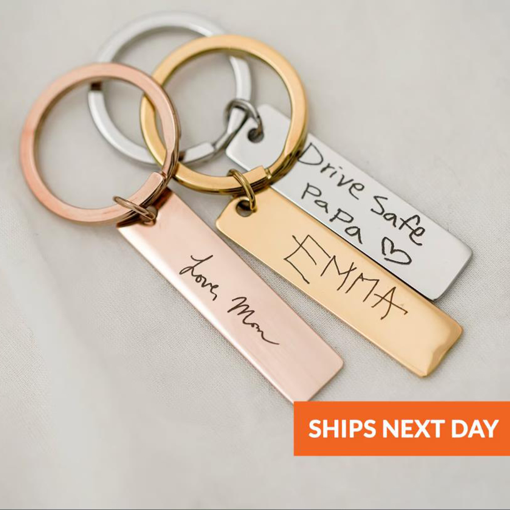 Actual handwritten key chain,  - Women'S Accessories Gift Ideas recension och pris