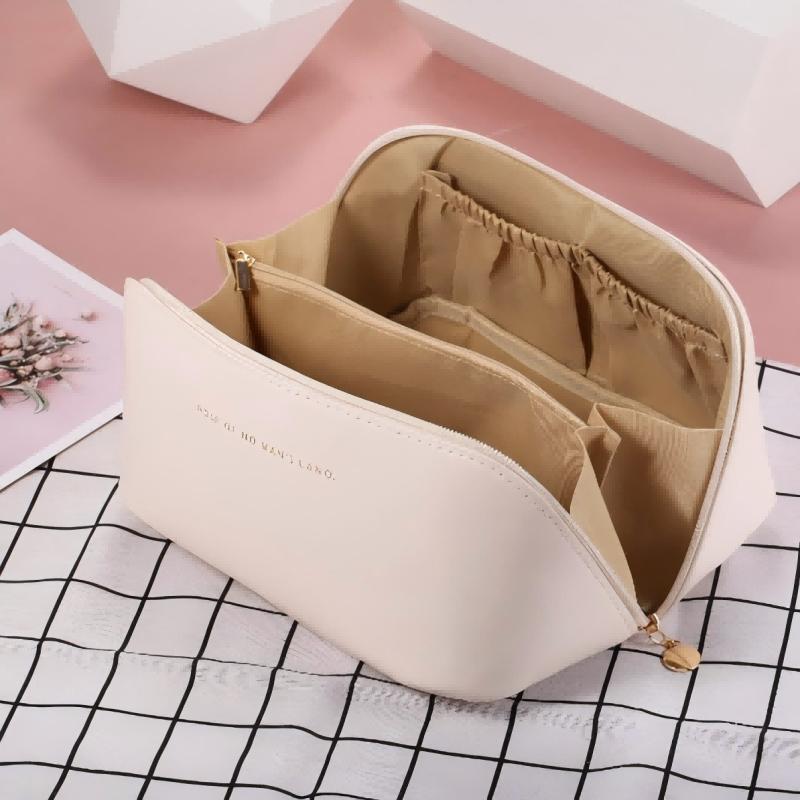 Large Capacity Waterproof Make - Women Accessories Organizer recension och pris