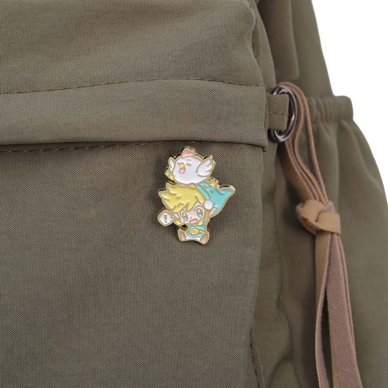 Adventure Game Badges Enamel P - Women Accessories Picture recension och pris