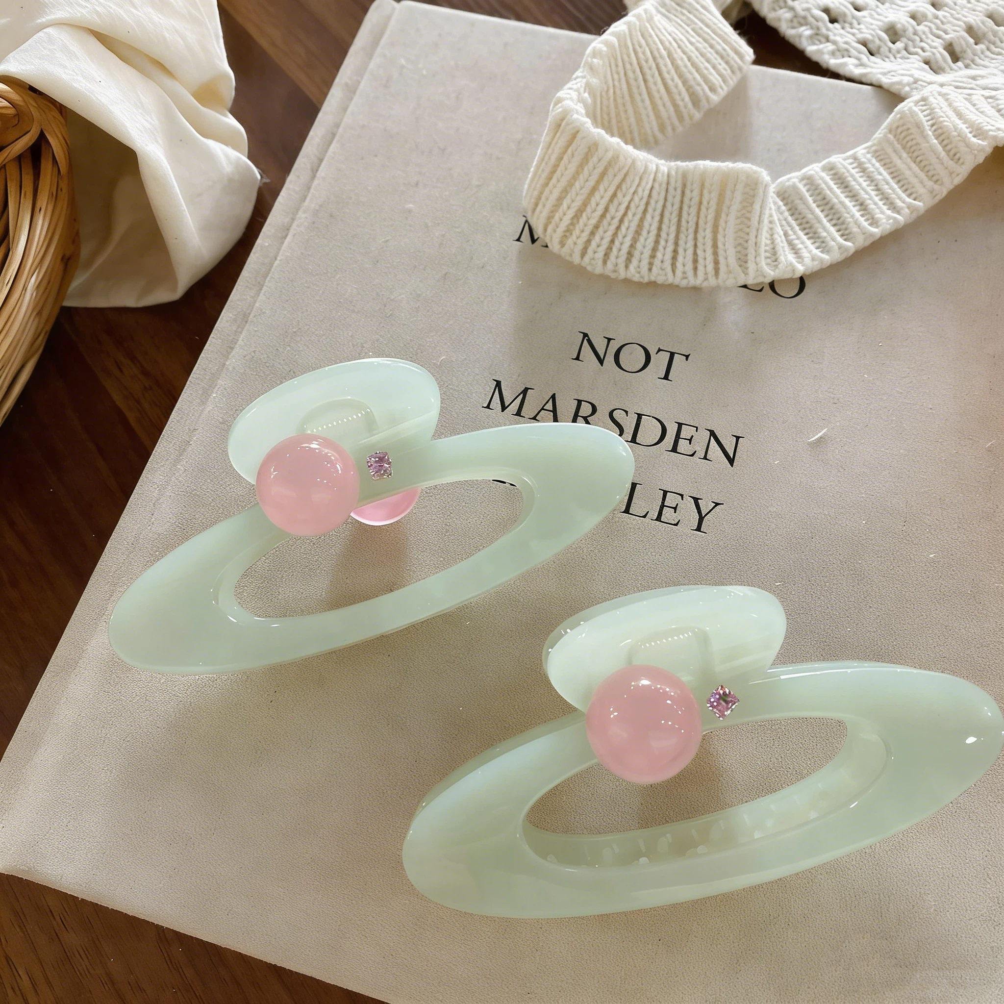 New Sale 1/2Pcs Planet Shape H - Women Accessories Sale recension och pris